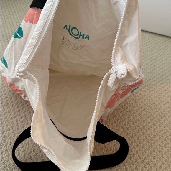 ALOHAS Collection Bag - Picture 3 of 3